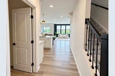 2892 Preserve Circle, Aurora, IL 60502 - Photo 3