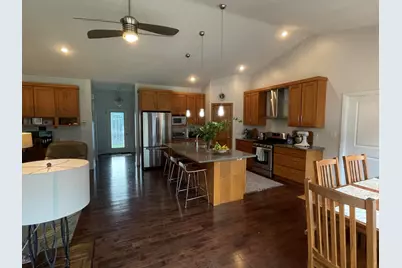1906 Avenue D, Sterling, IL 61081 - Photo 17