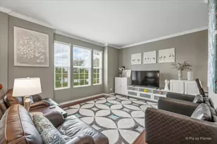 234 Bennett Dr, Carol Stream, IL 60188 - Photo 5