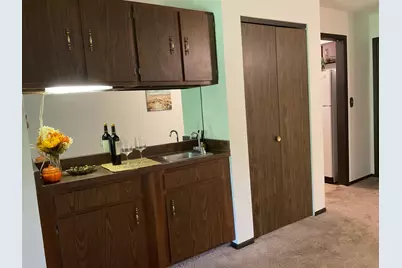 2929 Sunnyside Drive #127B, Rockford, IL 61114 - Photo 5