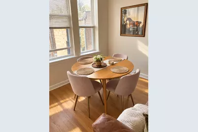 3238 W Berteau Avenue #2E, Chicago, IL 60618 - Photo 3
