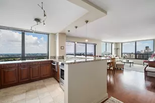 2020 N Lincoln Park W, Chicago, IL 60614 - Photo 9