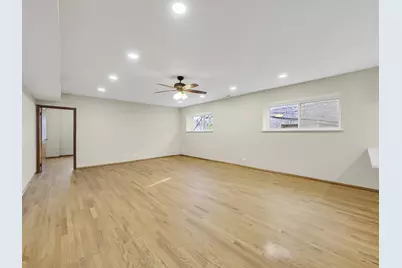 4942 N Sheridan Road #7, Chicago, IL 60604 - Photo 7