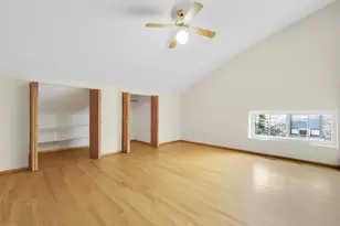 4942 N Sheridan Rd, Chicago, IL 60604 - Photo 11