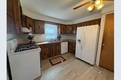 227 Blackthorn Road, Matteson, IL 60443 - Photo 15