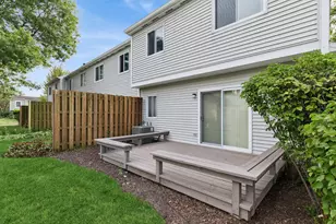 On671 Bedford Ln, Winfield, IL 60190 - Photo 17