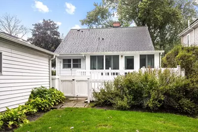 1122 Osterman Avenue, Deerfield, IL 60015 - Photo 17
