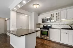 2800 N Lake Shore Dr, Chicago, IL 60657 - Photo 11
