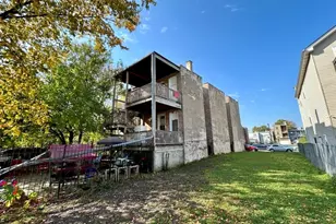 1239 S Avers Ave, Chicago, IL 60623 - Photo 3