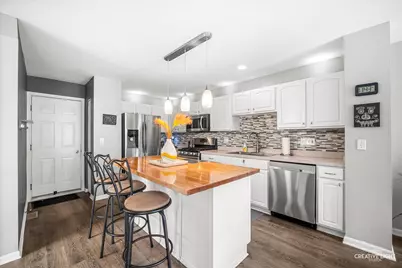 [Address not provided], Huntley, IL 60142 - Photo 7