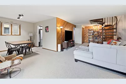 821 Oakton Street #104, Elk Grove Village, IL 60007 - Photo 9