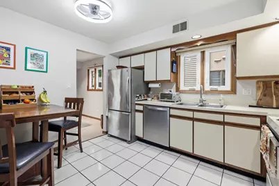 821 Oakton Street #104, Elk Grove Village, IL 60007 - Photo 13