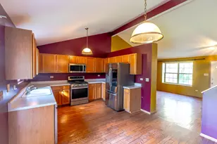 5210 Pine Trails Cir, Plainfield, IL 60586 - Photo 9