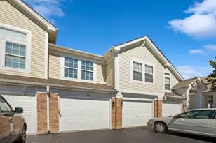 1156 Westminster Ln, Elk Grove Village, IL 60007 - Photo 17