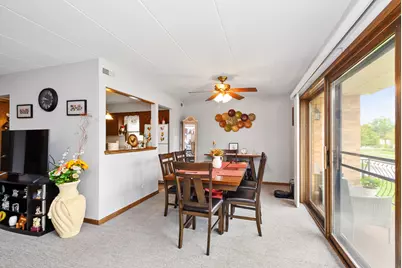 8300 160th Place #2E, Tinley Park, IL 60477 - Photo 3