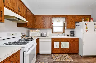 8300 160th Pl, Tinley Park, IL 60477 - Photo 7