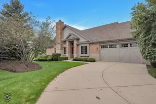 20400 Mackinac Point Dr, Frankfort, IL 60423 - Photo 1