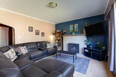 240 Norris Street, West Chicago, IL 60185 - Photo 3