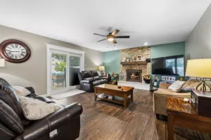 12006 Forest View Dr, Orland Park, IL 60467 - Photo 11