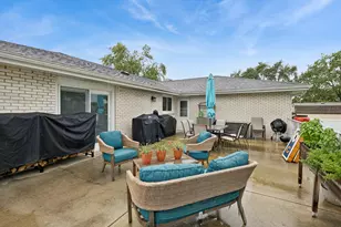 12006 Forest View Dr, Orland Park, IL 60467 - Photo 23