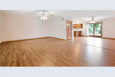 2035 S Berta Road, Braceville, IL 60407 - Photo 9