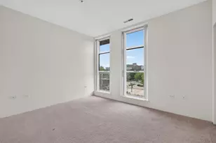 1572 Maple Ave, Evanston, IL 60201 - Photo 15