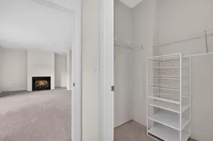 1572 Maple Ave, Evanston, IL 60201 - Photo 19