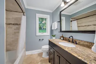 315 Park Ave, Clarendon Hills, IL 60514 - Photo 13