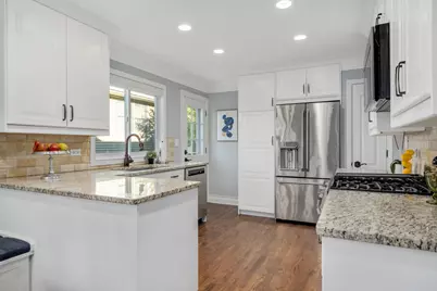 315 Park Avenue, Clarendon Hills, IL 60514 - Photo 9