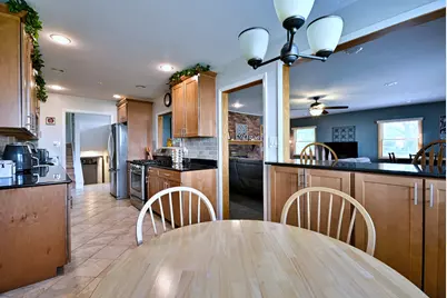 20W581 Glen Court, Lombard, IL 60148 - Photo 11