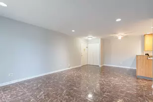575 Heritage Dr, Schaumburg, IL 60169 - Photo 9