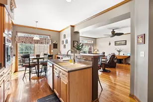 338 Veneto, Bloomingdale, IL 60108 - Photo 7