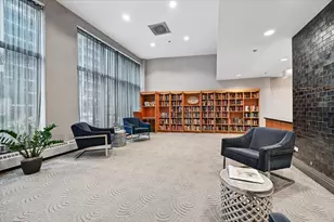 420 E Waterside Dr, Chicago, IL 60601 - Photo 3
