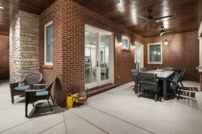 326 E Central Road, Arlington Heights, IL 60005 - Photo 49