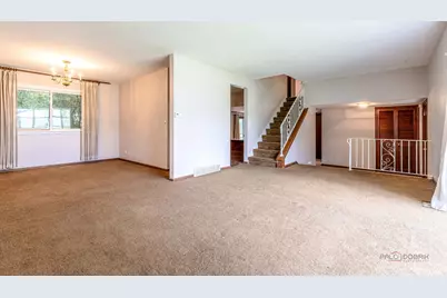 928 N Rohlwing Road, Palatine, IL 60074 - Photo 7