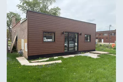 841 S 17th Avenue, Maywood, IL 60153 - Photo 1