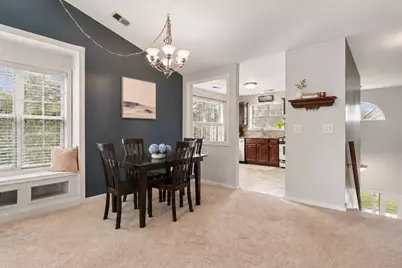 257 Sheffield Drive, Schaumburg, IL 60194 - Photo 3