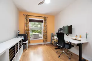 1730 W Foster Ave, Chicago, IL 60640 - Photo 11