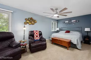 4 Mashie Ct, Woodridge, IL 60517 - Photo 13