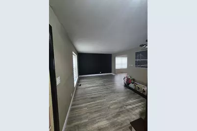 105 Jefferson Lane, Streamwood, IL 60107 - Photo 11