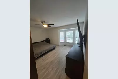 105 Jefferson Lane, Streamwood, IL 60107 - Photo 13
