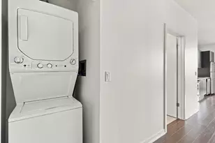1345 S Wabash Ave, Chicago, IL 60605 - Photo 13