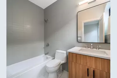 3714 N Claremont Avenue, Chicago, IL 60618 - Photo 19