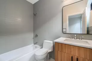 3714 N Claremont Ave, Chicago, IL 60618 - Photo 19