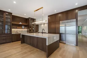 3714 N Claremont Ave, Chicago, IL 60618 - Photo 3