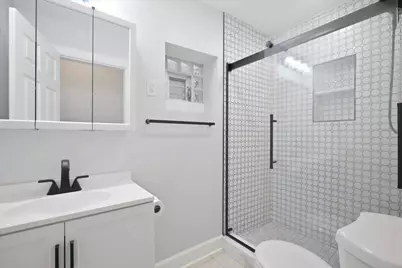 2438 W Chicago Avenue #1, Chicago, IL 60622 - Photo 9