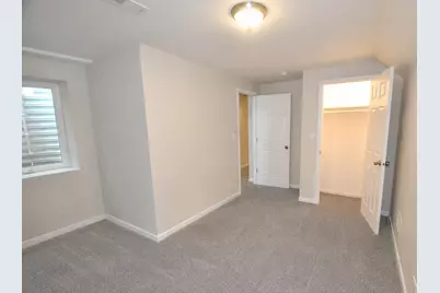 301 N Waukegan Road, Lake Bluff, IL 60044 - Photo 13