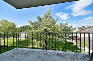 1000 S Lorraine Rd, Wheaton, IL 60189 - Photo 23
