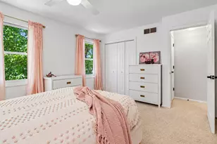 585 Yellowstone Dr, Elgin, IL 60123 - Photo 21