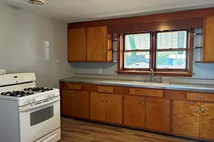 2312 Division St, Melrose Park, IL 60160 - Photo 9